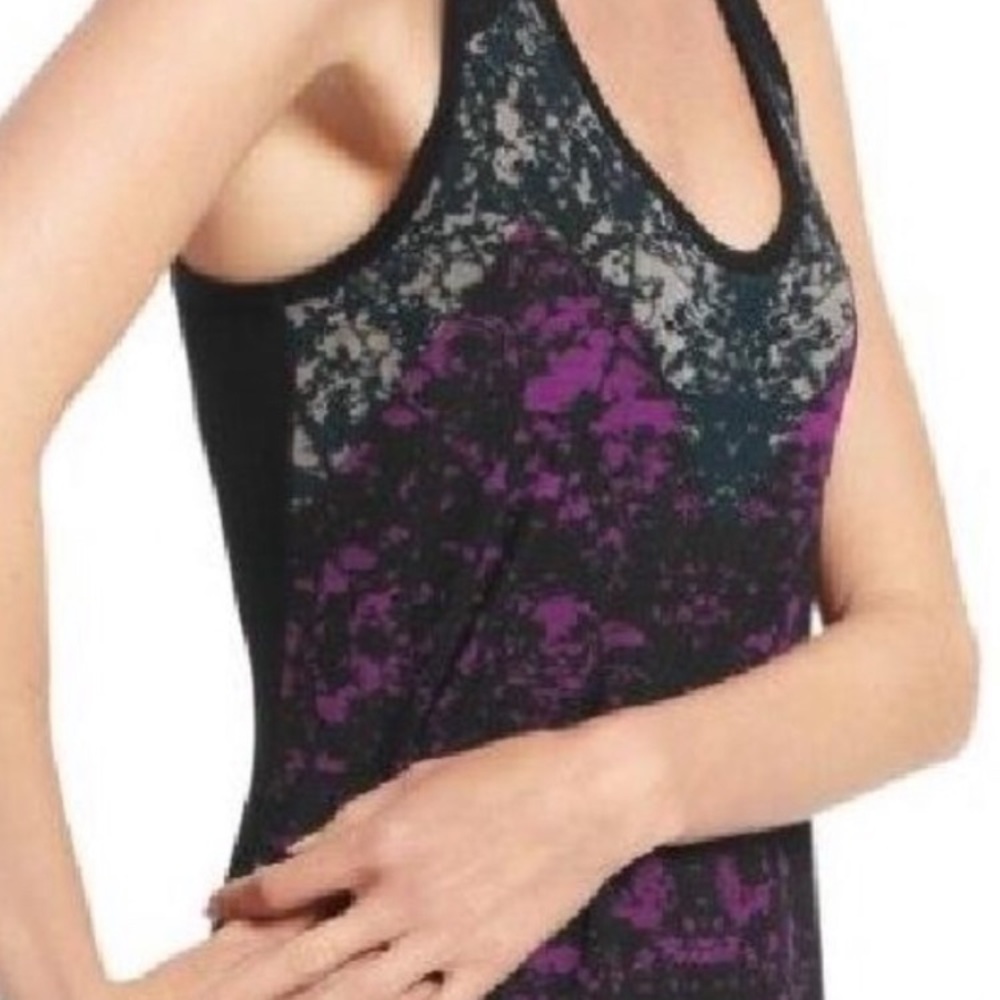 CAbi style #559 Love tank size M